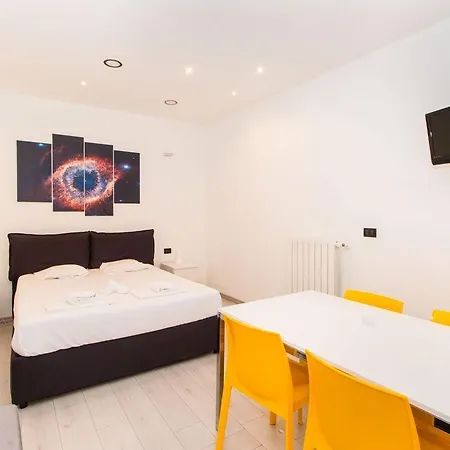 Mole Antonelliana & Royal Gardens Cozy Apartment *