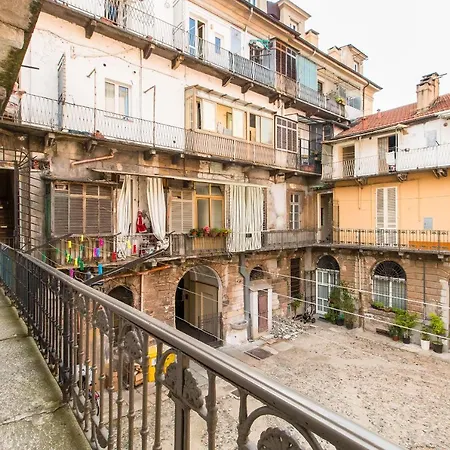Mole Antonelliana & Royal Gardens Cozy Apartment *