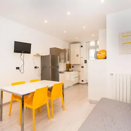 Mole Antonelliana & Royal Gardens Cozy Apartment *